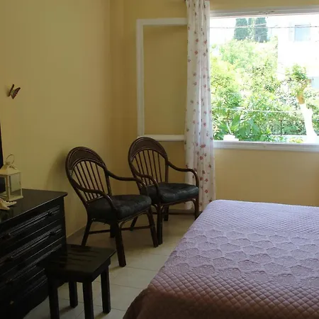 Martha Benitses (Corfu)