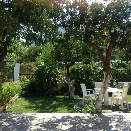 Martha * Benitses (Corfu)