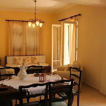 Martha * Benitses (Corfu)