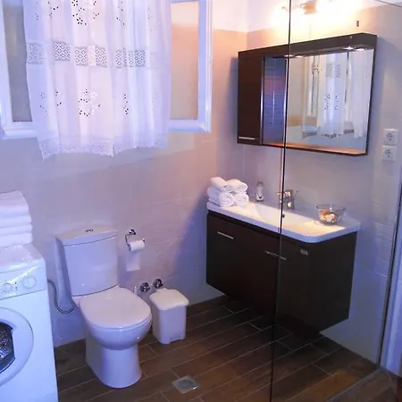 Martha Benitses (Corfu)